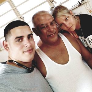 Meet your Posher, Emanuel